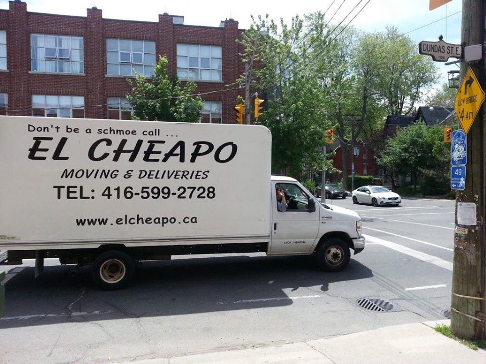 Office_moving_downtown_Toronto_with_ElCheapoMovers___